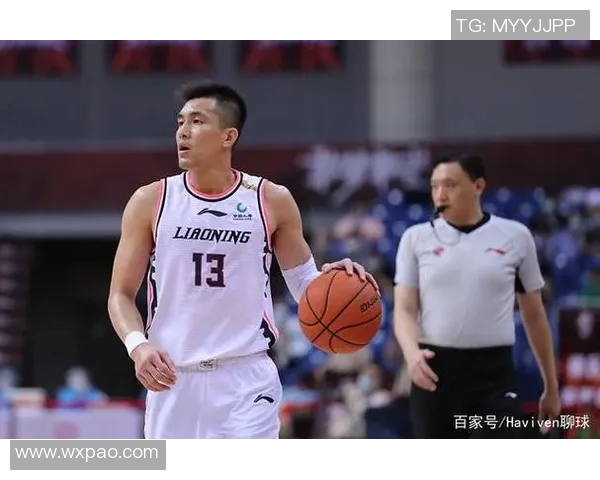 赛后复盘：北京羽毛球队与杭州羽毛球队速度对决的精彩瞬间与战术分析