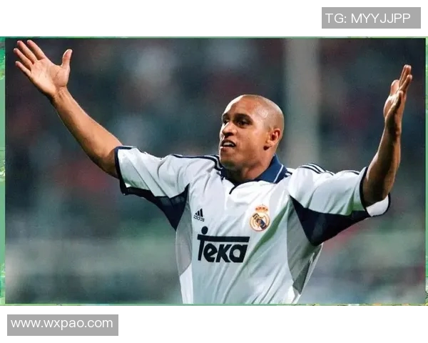 足球明星卡洛斯的精彩射门瞬间揭示了技术与激情的完美结合